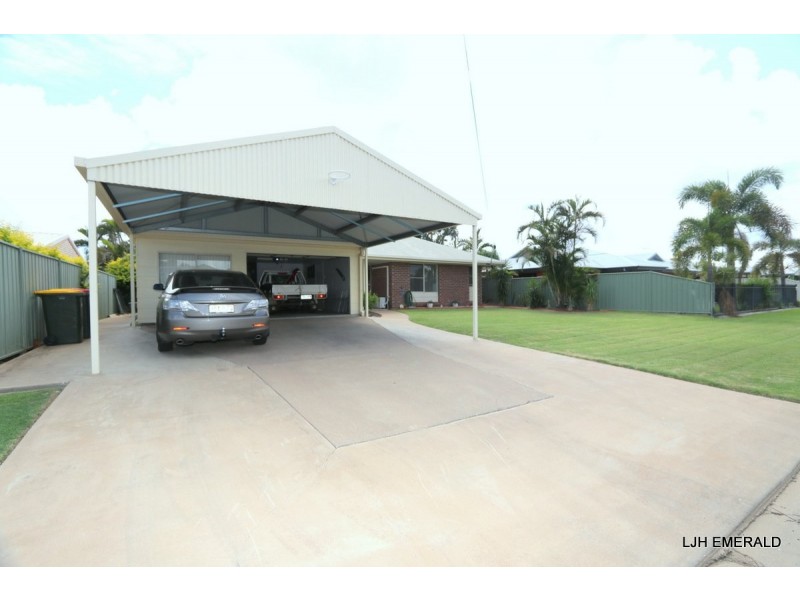 9 Jacqueline Drive, Emerald QLD 4720