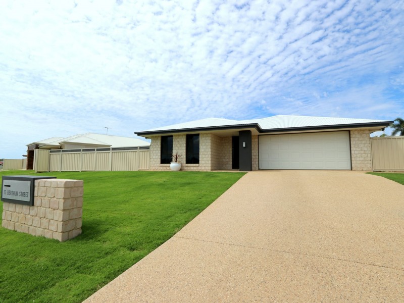 17 Berthun Street, Emerald QLD 4720