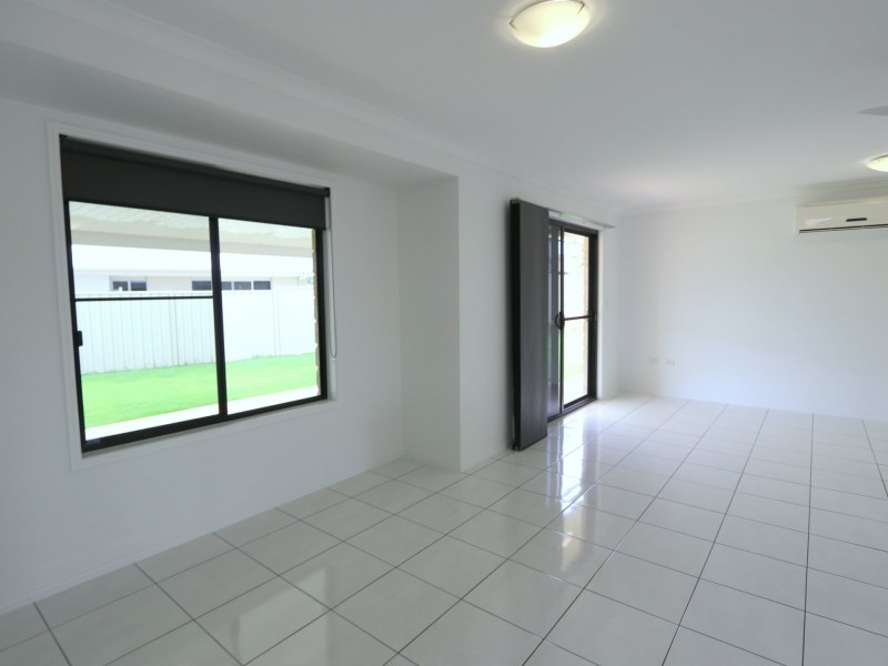 17 Berthun Street, Emerald QLD 4720