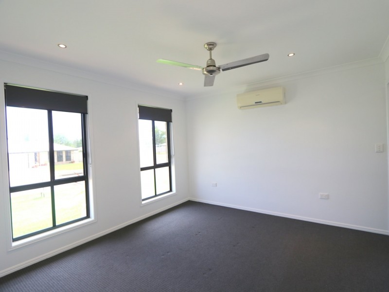 17 Berthun Street, Emerald QLD 4720