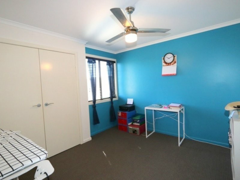 11B Brokenwood Street, Emerald QLD 4720
