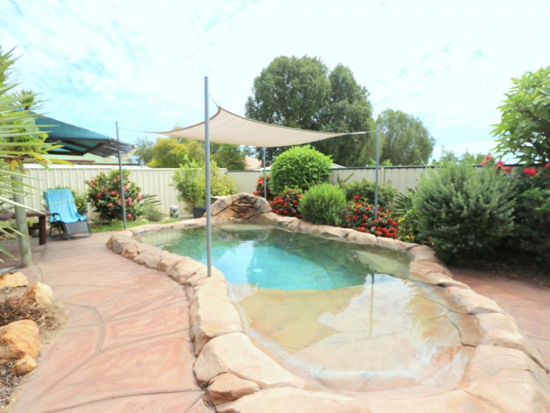 10 Haswell Street, Emerald QLD 4720