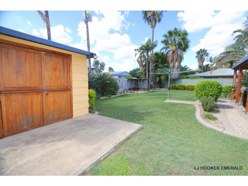 38 Barry Street, Emerald QLD 4720