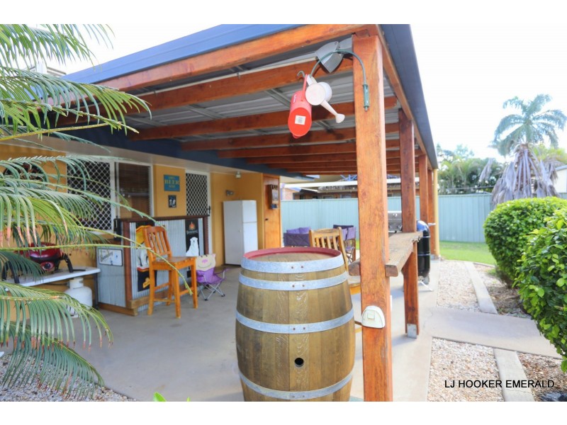 38 Barry Street, Emerald QLD 4720