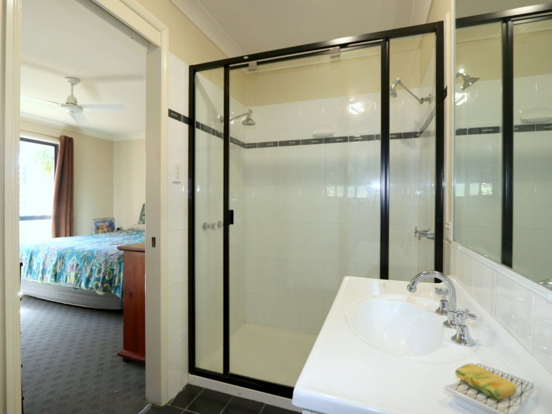 22 Crinum Crescent, Emerald QLD 4720