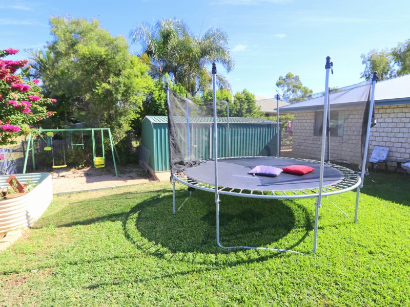 22 Crinum Crescent, Emerald QLD 4720
