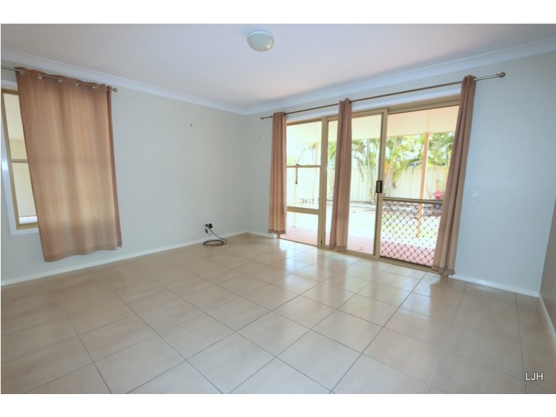 10 Peggy Court, Emerald QLD 4720