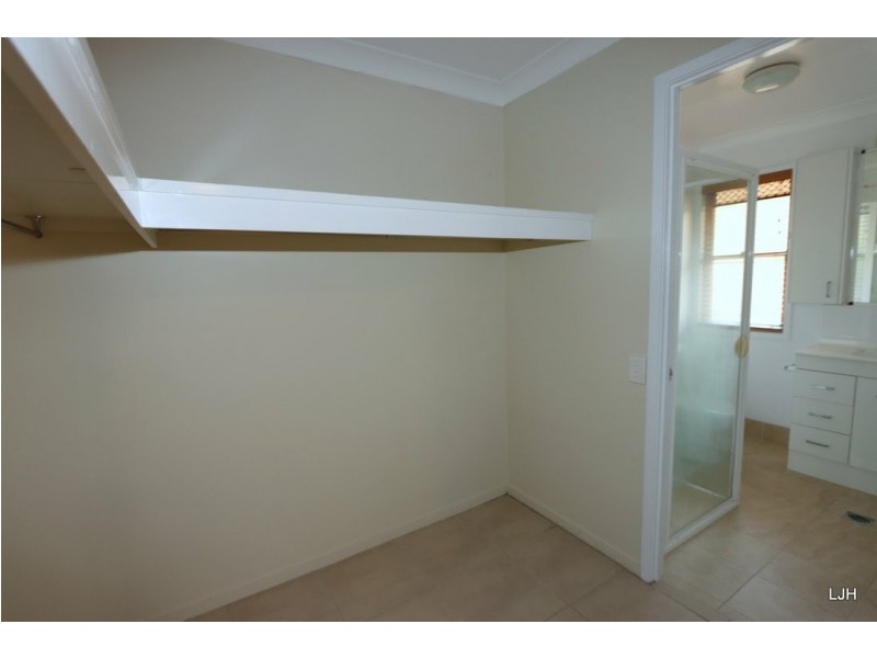 10 Peggy Court, Emerald QLD 4720