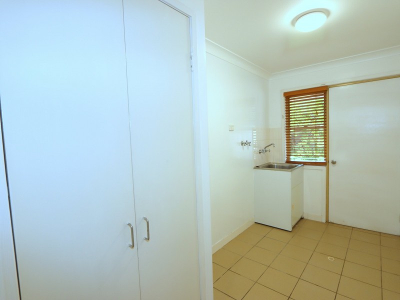 10 Peggy Court, Emerald QLD 4720