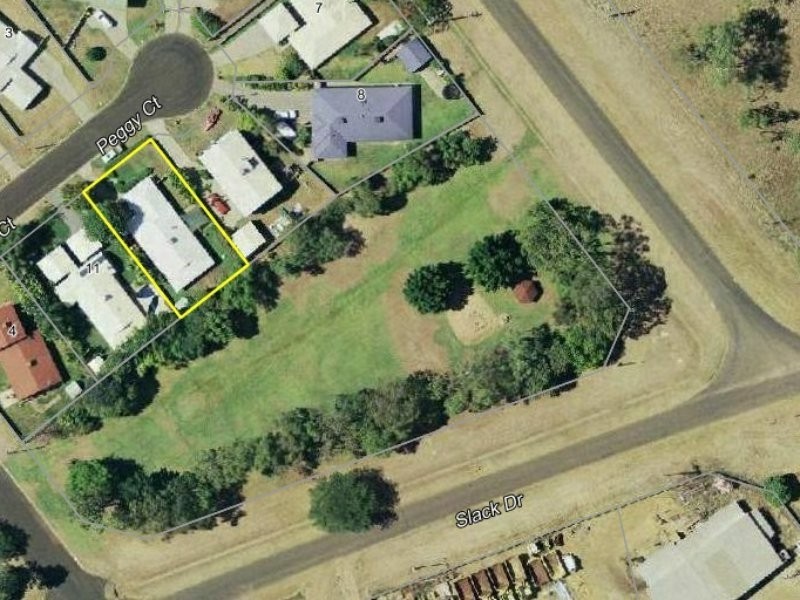 10 Peggy Court, Emerald QLD 4720
