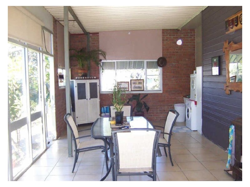 32 Retro Street,, Emerald QLD 4720