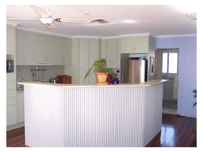 32 Retro Street,, Emerald QLD 4720