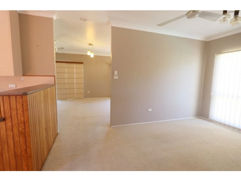 20 Bridgeman Street, Emerald QLD 4720