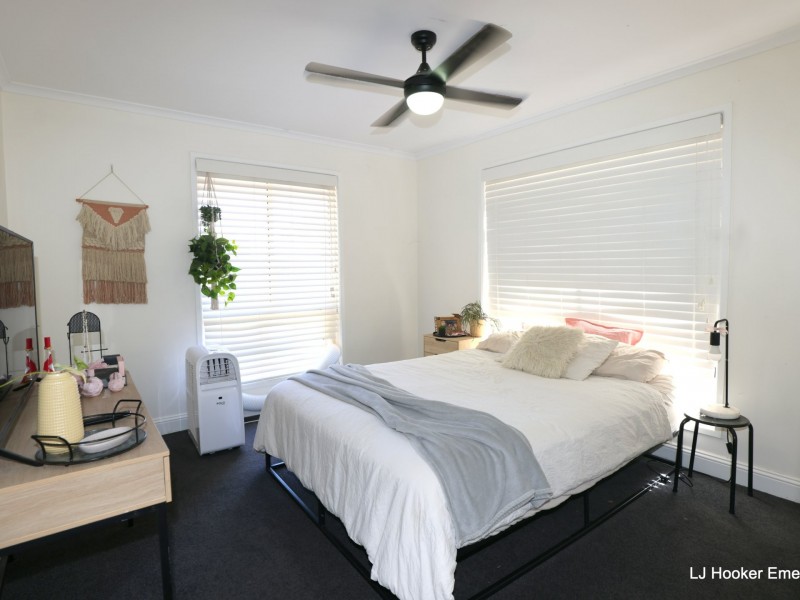 6 Cunningham Dr, Emerald QLD 4720
