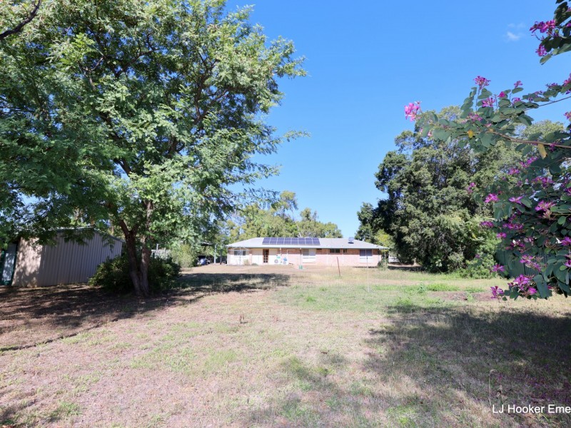 6 Cunningham Dr, Emerald QLD 4720