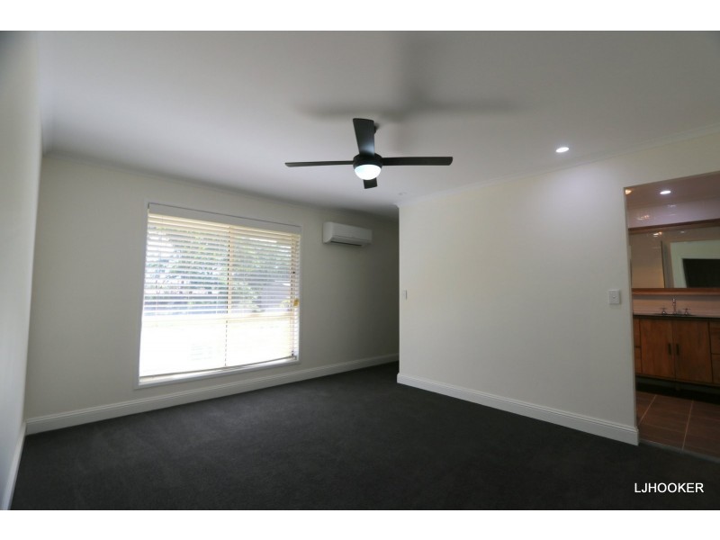 6 Cunningham Dr, Emerald QLD 4720