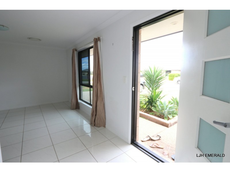 6 Spellman Street, Emerald QLD 4720