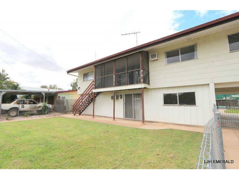 4 Garnet Street, Emerald QLD 4720