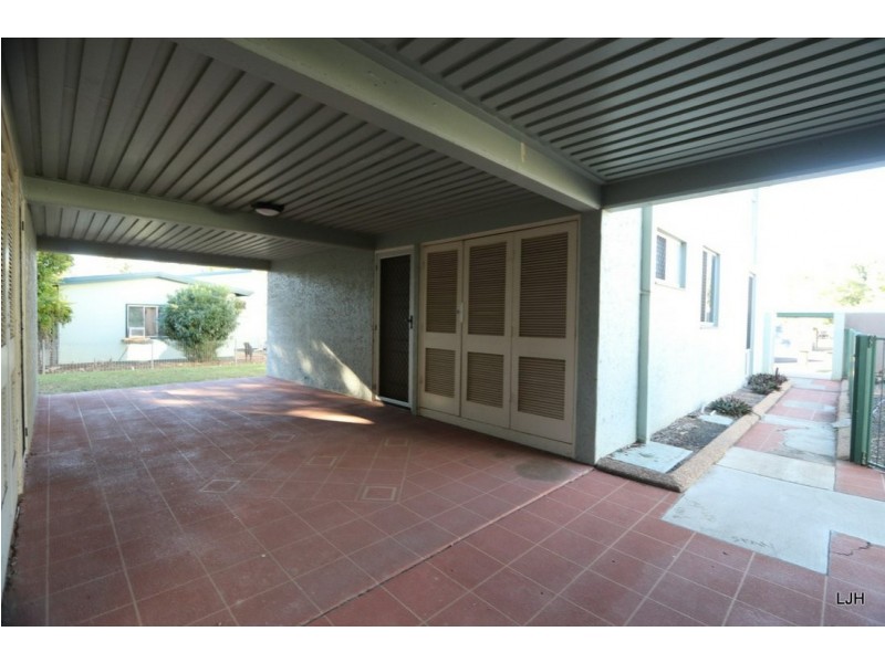 1/53 Dundas Street, Emerald QLD 4720