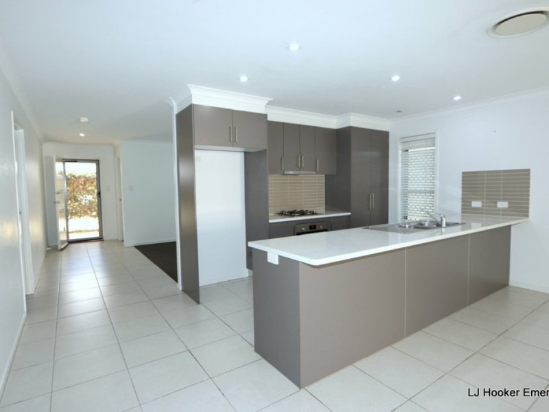 14 Easton Street, Emerald QLD 4720