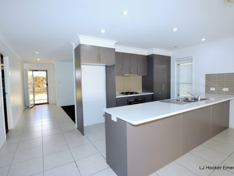 14 Easton Street, Emerald QLD 4720