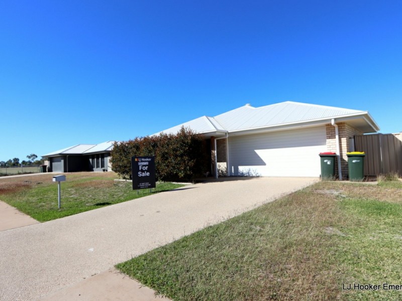 14 Easton Street, Emerald QLD 4720