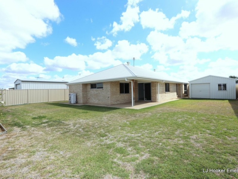 14 Easton Street, Emerald QLD 4720