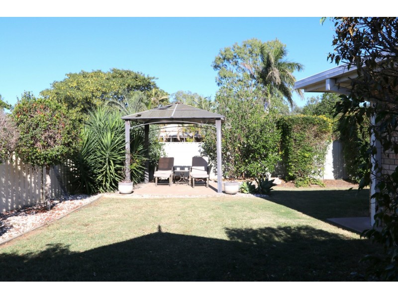 2b Sharlyn Crescent, Emerald QLD 4720
