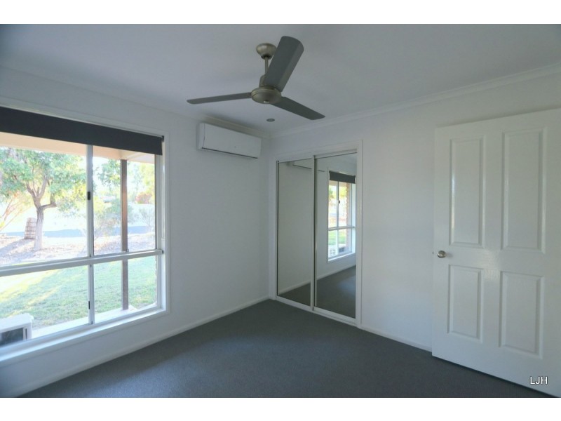 12 Cunningham Drive, Emerald QLD 4720