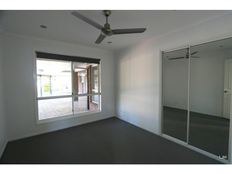 12 Cunningham Drive, Emerald QLD 4720