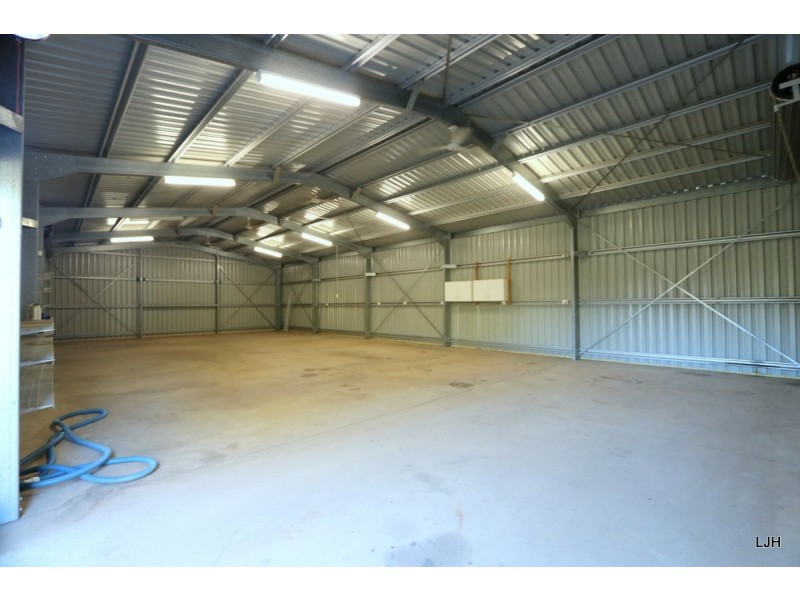 12 Cunningham Drive, Emerald QLD 4720