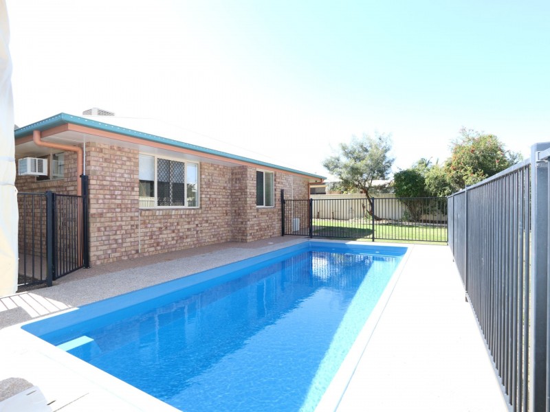 63 Crinum Crescent, Emerald QLD 4720