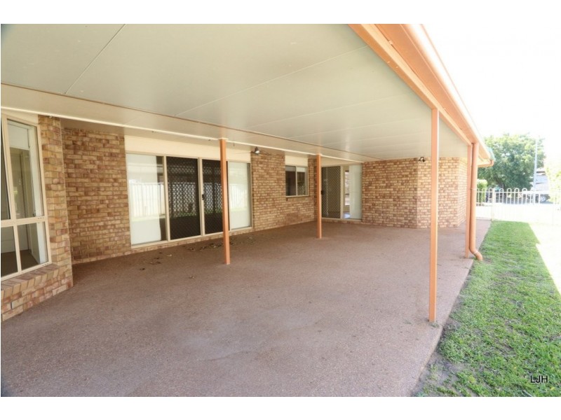 63 Crinum Crescent, Emerald QLD 4720