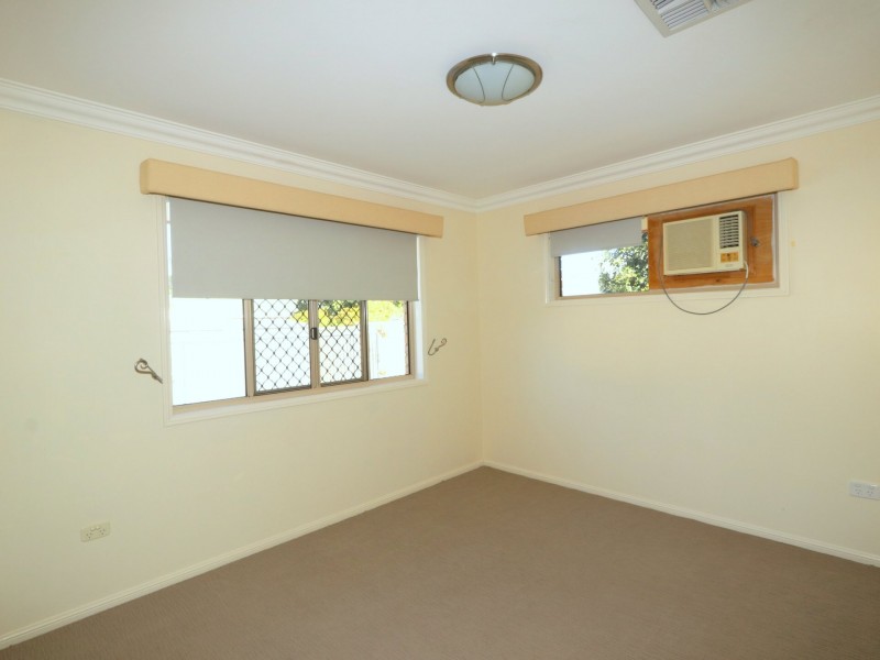 63 Crinum Crescent, Emerald QLD 4720