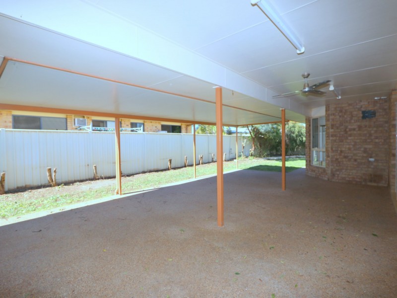 63 Crinum Crescent, Emerald QLD 4720