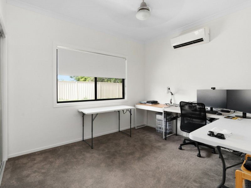 20 Lakeside Drive, Emerald QLD 4720