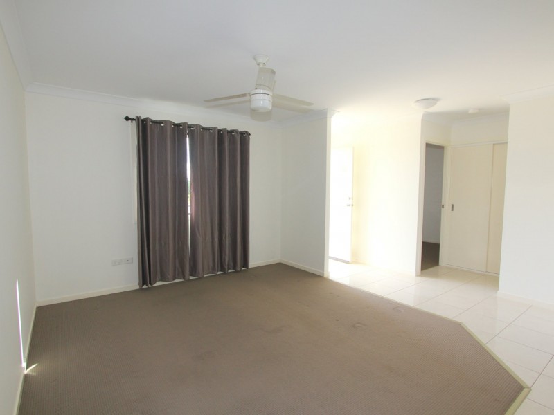 2 Mitchell Street, Emerald QLD 4720