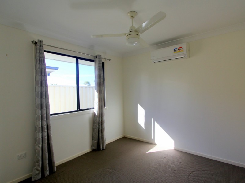 2 Mitchell Street, Emerald QLD 4720