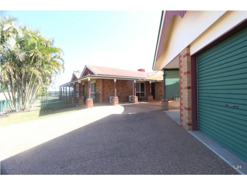 1 Baldwin Street, Emerald QLD 4720