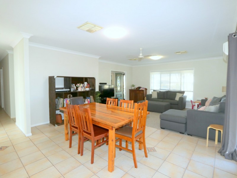 1 Baldwin Street, Emerald QLD 4720