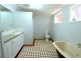 6 Little St, Emerald QLD 4720