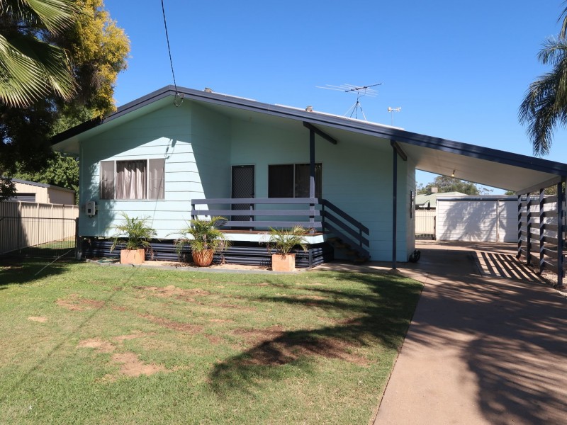 16 Bridgeman Street, Emerald QLD 4720