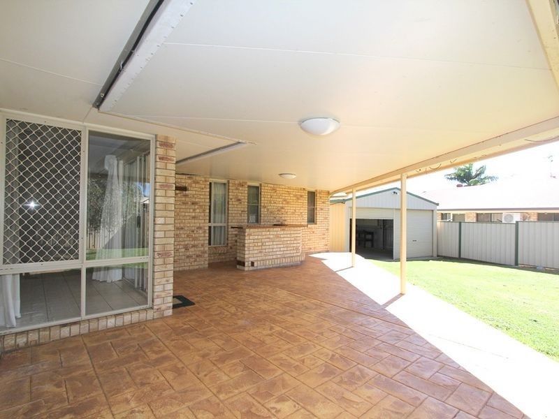 24 Jeppesen Drive, Emerald QLD 4720