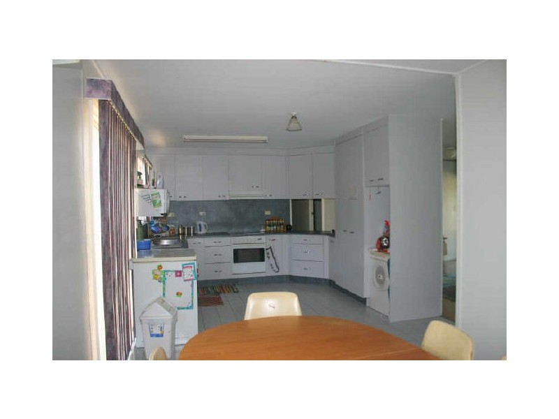8 Easten Street, Capella QLD 4723