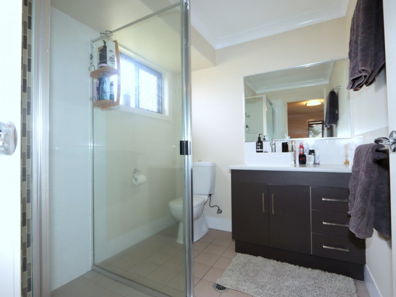 24 Crinum Crescent, Emerald QLD 4720