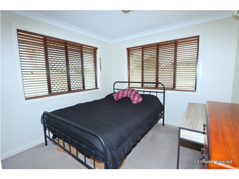 24 Crinum Crescent, Emerald QLD 4720