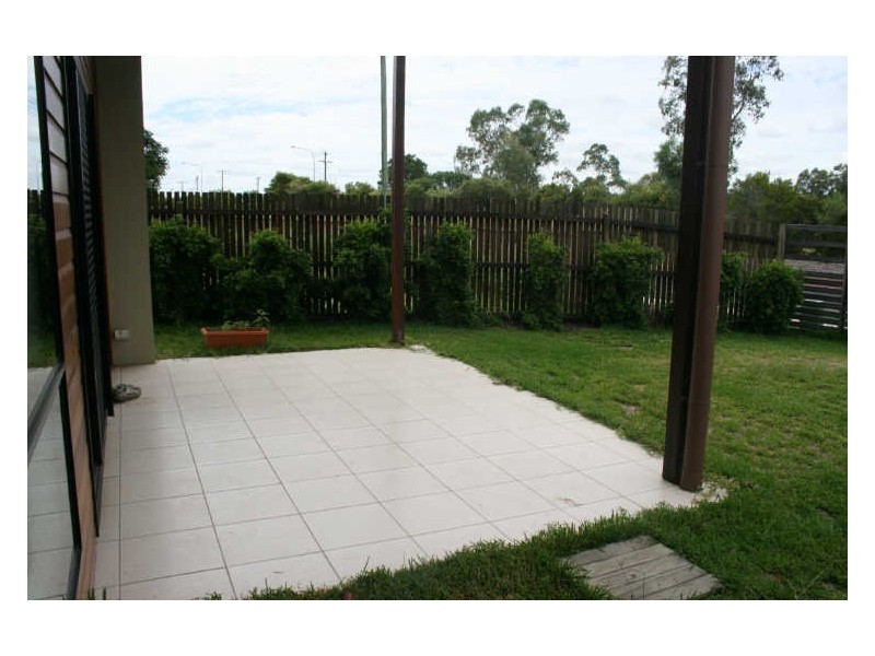 1/20 Riverview Street, Emerald QLD 4720