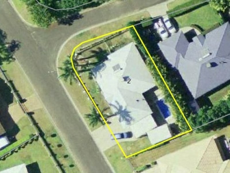 8 Dodd Drive, Emerald QLD 4720