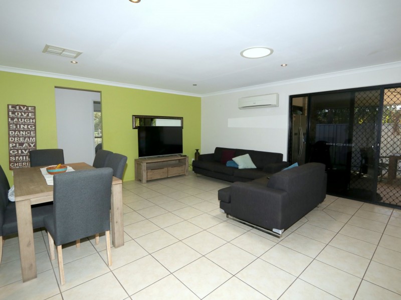 8 Dodd Drive, Emerald QLD 4720