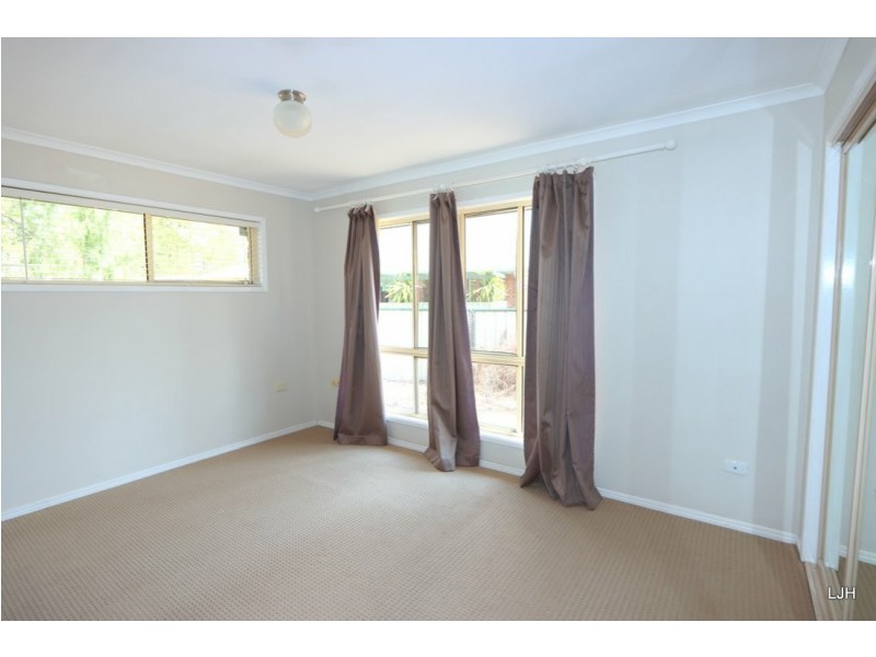 20 Louisa Crt, Emerald QLD 4720